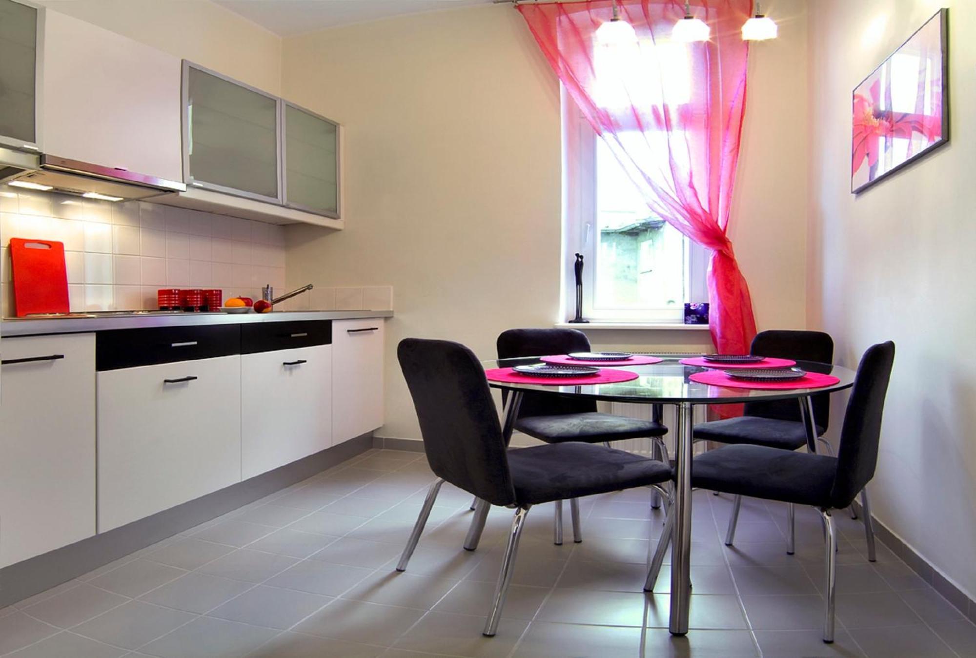 Apartamento Pomaranczarnia